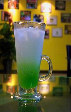 柳州饮品店加盟 ，魔力多饮开店中