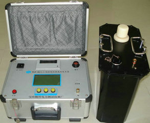 超低频电压发生器